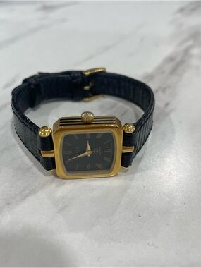 Vintage Gucci 18k GP Black Leather Strap Watch